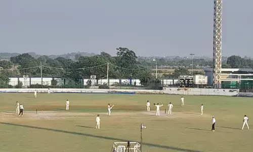 ഹര്‍നൂര്‍ സിംഗിന്റെ സെഞ്ചുറി മികവിൽ പഞ്ചാബിന് മികച്ച സ്‌കോർ; എട്ടാം വിക്കറ്റിൽ പ്രേരിത്-മായങ്ക് സഖ്യം കൂട്ടിച്ചേർത്തത് 114 റണ്‍സ്; അങ്കിത് ശര്‍മ്മയ്ക്ക് നാല് വിക്കറ്റ്; കേരളത്തിന് ആദ്യ വിക്കറ്റ് നഷ്ടം