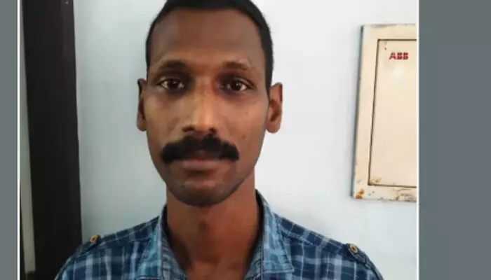 ഓണാഘോഷ പരിപാടിക്കിടെ നടന്ന തർക്കം; സഹോദരങ്ങളെ കുത്തി കൊലപ്പെടുത്താൻ ശ്രമിച്ച കേസിൽ വിധി; പ്രതി ഏഴ് വർഷം അഴിയെണ്ണണം ഓണാഘോഷ പരിപാടിക്കിടെ നടന്ന തർക്കം; സഹോദരങ്ങളെ കുത്തി കൊലപ്പെടുത്താൻ ശ്രമിച്ച കേസിൽ വിധി; പ്രതി ഏഴ് വർഷം അഴിയെണ്ണണം