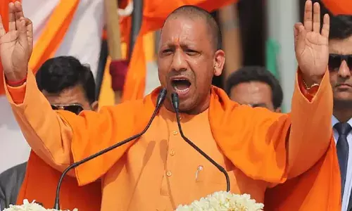 ഒരു ഗ്രാമത്തിന് എന്തിനാണ് ഇത്തരമൊരു നാമം..; മുസ്തഫാബാദിന്റെ പേര് മാറ്റുമെന്ന് മുഖ്യമന്ത്രി യോഗി ആദിത്യനാഥിന്റെ പ്രഖ്യാപനം; പുതിയ പേര് കബീർധാം; ചർച്ചയായി വാക്കുകൾ