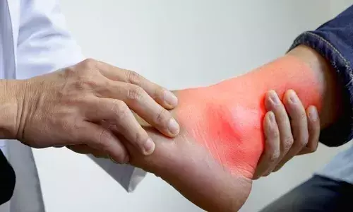 ചില സമയം കടുത്ത നടുവേദനയ്ക്കും കാരണമാകാം...; യൂറിക് ആസിഡ് കൂടുമ്പോള്‍ ഉണ്ടാകുന്ന ആരോഗ്യ പ്രശ്നങ്ങൾ എന്തൊക്കെ?; അറിയാം...