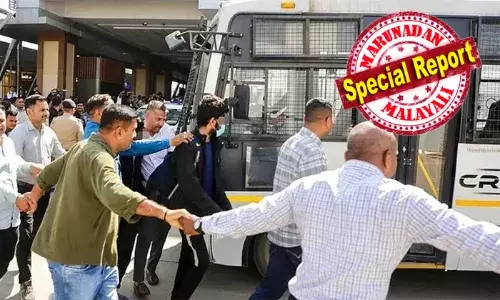 മെച്ചപ്പെട്ട ജീവിതത്തിനായി യുഎസിലേക്ക് കുടിയേറാന്‍ മുടക്കിയത് 35 ലക്ഷം രൂപ! ഒടുവില്‍ കാലില്‍ ചങ്ങലയിട്ട് 25 മണിക്കൂര്‍ വിമാനയാത്ര; അനധികൃത കുടിയേറ്റക്കാരായ 50 ഇന്ത്യക്കാരെ കൂടി യു.എസ് നാടുകടത്തി; പലരും ഏജന്റുമാരാല്‍ കബളിപ്പിക്കപ്പെട്ടവര്‍