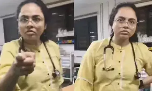 കുട്ടിയുടെ ചികിത്സ നിഷേധിച്ചുവെന്ന് ആരോപിച്ച് തർക്കം; വീഡിയോ റെക്കോർഡ് ചെയ്ത പിതാവിനെ തല്ലി വനിതാ ഡോക്ടർ; ഇടപെട്ട സുരക്ഷാ ജീവനക്കാരനും ശാസന; വൈറലായി വീഡിയോ