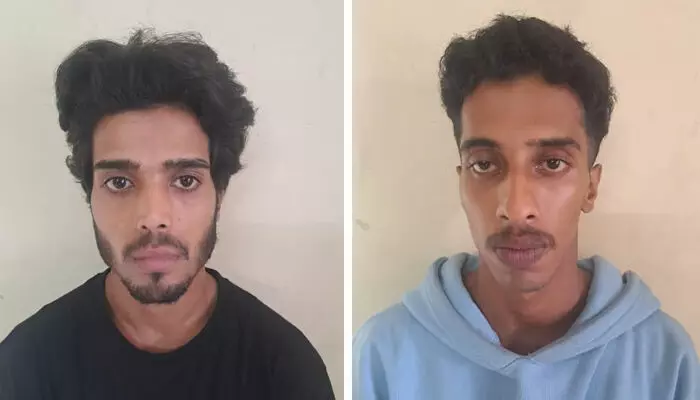 നമ്പര് പ്ലേറ്റ് മണ്ണ് തേച്ച് മറച്ച നിലയില് കണ്ട സ്വിഫ്റ്റ് കാറിൽ പരിശോധന; വലയിലായത് ക്ഷേത്രത്തിൽ നിന്നും മോഷണം നടത്തി മടങ്ങുകയായിരുന്ന സംഘം; പിടിയിലായവരിൽ പ്രായപൂര്ത്തിയാകാത്തയാളും നമ്പര് പ്ലേറ്റ് മണ്ണ് തേച്ച് മറച്ച നിലയില് കണ്ട സ്വിഫ്റ്റ് കാറിൽ പരിശോധന; വലയിലായത് ക്ഷേത്രത്തിൽ നിന്നും മോഷണം നടത്തി മടങ്ങുകയായിരുന്ന സംഘം; പിടിയിലായവരിൽ പ്രായപൂര്ത്തിയാകാത്തയാളും