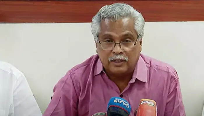 പി എം ശ്രീയില് വിജയ പരാജയങ്ങളുടെ കണക്കെടുക്കാന് സിപിഐ ഇല്ല; ധാരണാപത്രം മരവിപ്പിച്ചത് എല്ഡിഎഫിന്റെ കൂട്ടായ തീരുമാനവും വിജയവുമെന്ന് ബിനോയ് വിശ്വം പി എം ശ്രീയില് വിജയ പരാജയങ്ങളുടെ കണക്കെടുക്കാന് സിപിഐ ഇല്ല; ധാരണാപത്രം മരവിപ്പിച്ചത് എല്ഡിഎഫിന്റെ കൂട്ടായ തീരുമാനവും വിജയവുമെന്ന് ബിനോയ് വിശ്വം