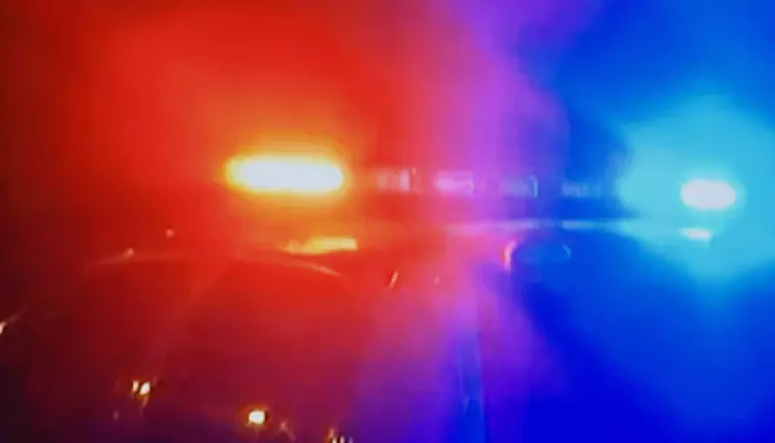 പ്രവാസിക്ക് നേരെ കോടാലി വീശി ഭീതി; മുന്നിലേക്ക് ചാടി വീണ് കൊള്ളയടിക്കാനും ശ്രമം; യുവാവിനെ പൊക്കി പോലീസ്; ഞെട്ടിപ്പിക്കുന്ന സംഭവം കുവൈറ്റിൽ പ്രവാസിക്ക് നേരെ കോടാലി വീശി ഭീതി; മുന്നിലേക്ക് ചാടി വീണ് കൊള്ളയടിക്കാനും ശ്രമം; യുവാവിനെ പൊക്കി പോലീസ്; ഞെട്ടിപ്പിക്കുന്ന സംഭവം കുവൈറ്റിൽ