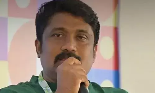 ധൃതിപിടിച്ച് വോട്ടര്‍ പട്ടിക പ്രത്യേക തീവ്രപുന:പരിശോധനനടപ്പാക്കാനുള്ള കേന്ദ്ര തെരഞ്ഞെടുപ്പ് കമീഷന്റെ നീക്കം ജനാധിപത്യവിരുദ്ധമെന്ന് ഡിവൈഎഫ്‌ഐ; സാര്‍വത്രിക വോട്ടവകാശത്തെ ലംഘിക്കുന്നതെന്ന് റഹീം