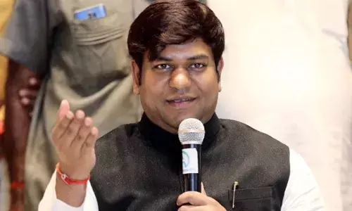 ബി.ജെ.പിക്ക് മുസ്ലീങ്ങളെ രാജ്യത്ത് നിന്ന് പുറത്താക്കണം, കളിക്കുന്നത് വിഭജന രാഷ്ട്രീയം; പിന്നാക്ക വിഭാഗക്കാരൻ ഉപമുഖ്യമന്ത്രി ആകുന്നതിലും അവർക്ക് പ്രശ്നം; പുരോഗതി തടയാൻ ശ്രമിക്കുന്നവരെ തോൽപ്പിക്കുമെന്നും മുകേഷ് സഹനി