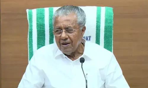 തിരഞ്ഞെടുപ്പുകള്‍ക്ക് മുന്നോടിയായി എല്ലാവര്‍ക്കും വാരിക്കോരി നല്‍കി പിണറായി സര്‍ക്കാര്‍; ക്ഷേമ പെന്‍ഷന്‍ 2000 രൂപയായി ഉയര്‍ത്തി; ആശ വര്‍ക്കര്‍മാരുടെ ഓണറേറിയം പ്രതിമാസം 1000 രൂപ കൂട്ടി; സ്ത്രീ സുരക്ഷയ്ക്ക് വേണ്ടി പുതിയ പദ്ധതി; നിലവില്‍ ഏതെങ്കിലും സഹായം കിട്ടാത്ത സ്ത്രീകള്‍ക്ക് പ്രതിമാസം 1000 രൂപ സ്ത്രീ സുരക്ഷ പെന്‍ഷന്‍; വമ്പന്‍ പ്രഖ്യാപനങ്ങളുമായി മുഖ്യമന്ത്രി