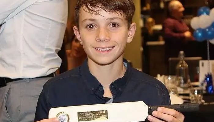 ഓസ്ട്രേലിയന് ക്രിക്കറ്റിനെ വീണ്ടും ദുഃഖത്തിലാഴ്ത്തി ദാരുണ സംഭവം; പരിശീലനത്തിനിടെ കഴുത്തില് പന്ത് കൊണ്ട് ഓസ്ട്രേലിയന് ക്രിക്കറ്റ് താരം മരിച്ചു; മരിച്ചത് 17 വയസുകാരന് ബെന് ഓസ്റ്റ് ഓസ്ട്രേലിയന് ക്രിക്കറ്റിനെ വീണ്ടും ദുഃഖത്തിലാഴ്ത്തി ദാരുണ സംഭവം; പരിശീലനത്തിനിടെ കഴുത്തില് പന്ത് കൊണ്ട് ഓസ്ട്രേലിയന് ക്രിക്കറ്റ് താരം മരിച്ചു; മരിച്ചത് 17 വയസുകാരന് ബെന് ഓസ്റ്റ്