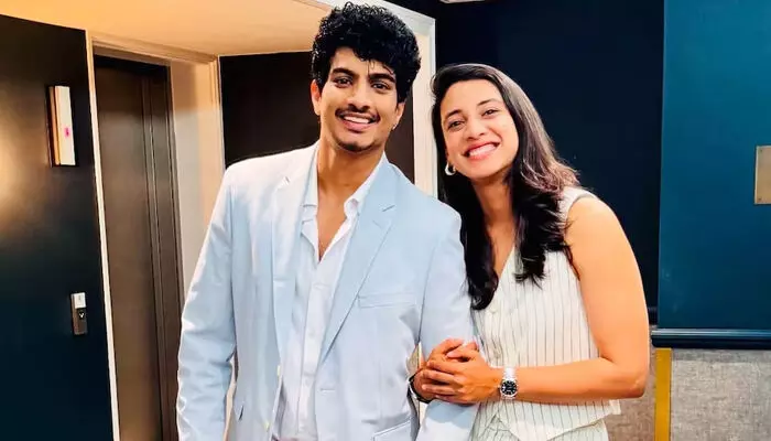 വനിതാ ലോകകപ്പ് കഴിഞ്ഞാല്‍ സ്മൃതി മന്ഥനയ്ക്ക് പ്രണയസാഫല്യം;   പലാഷ് മുച്ചലുമായി വിവാഹം അടുത്ത മാസം 20ന് ജന്മനാട്ടില്‍;  ഒരുക്കങ്ങള്‍ നടക്കുന്നതായി റിപ്പോര്‍ട്ട്