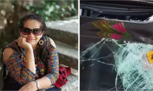 ഓടിക്കൊണ്ടിരുന്ന കാറിന് മുകളിലേക്ക് കുന്നിന്‍ മുകളില്‍ നിന്ന് വലിയ പാറ പതിച്ചു; സണ്‍റൂഫ് തകര്‍ന്ന് യുവതിക്ക് ദാരുണാന്ത്യം