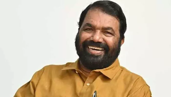 സകലമാന മുള്ളുമുരുക്കുകളോടും പറയാനുള്ളത് ഇത്രമാത്രം; രാജ്ദീപ് സര്‍ദേശായിയുടെ ശബ്ദസന്ദേശം പങ്കുവെച്ച് വിമര്‍ശകര്‍ക്ക് മറുപടിയുമായി മന്ത്രി ശിവന്‍കുട്ടി