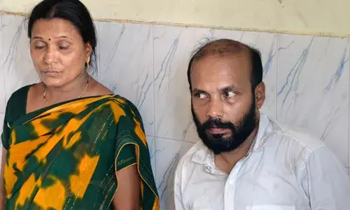 രഹസ്യ വിവരത്തിൽ പരിശോധന; അന്യസംസ്ഥാനത്ത് നിന്നും വിൽപ്പനയ്ക്കായി കടത്തിയ കഞ്ചാവുമായി  2 പേര്‍ പിടിയിൽ