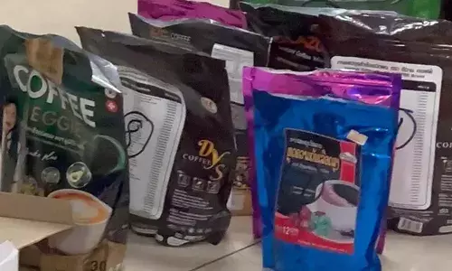 മുംബൈ വിമാനത്താവളത്തില്‍ വന്‍ ലഹരിവേട്ട; കാപ്പി പാക്കറ്റുകള്‍ക്കുള്ളില്‍ 47 കോടിയുടെ കൊക്കെയ്‌നുമായി യുവതി പിടിയില്‍