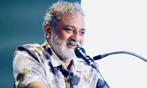 സ്ത്രീ ശാക്തീകരണം നടന്ന കേരളത്തില്‍ അതി ദാരിദ്ര്യമില്ല എന്ന് പറയാന്‍ ഒരു സൂപ്പര്‍ സ്ത്രീയെയും കിട്ടിയില്ലേ ?മലയാളത്തില്‍ നടികള്‍ക്ക് അത്ര ദാരിദ്ര്യമോ ? നാട്ടില്‍ അതിദാരിദ്ര്യമല്ല ദരിദ്രജനതയാണുള്ളത് മൊയലാളീ: വിമര്‍ശനവുമായി ജോയ് മാത്യു