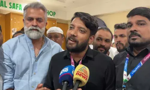 പതിനാറാം തീയതി ഒപ്പിട്ടതിനെക്കുറിച്ച് മൗനം പാലിച്ചതിന് കാരണം എട്ടിനും ഒന്‍പതിനും ഡല്‍ഹിയില്‍ നടന്ന കൂടിക്കാഴ്ചകളാണ്; മോദിയുമായും അമിത്ഷായുമായും പിണറായി പി എം ശ്രീ ചര്‍ച്ചചെയ്തു; ഫണ്ടിന് വേണ്ടി മാത്രമല്ല പൊളിറ്റിക്കല്‍ നെക്‌സസ് ആണെന്നും ഷാഫി പറമ്പില്‍