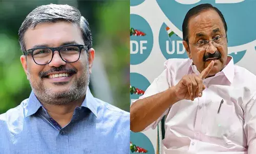 അതിദാരിദ്ര്യമുക്ത പ്രഖ്യാപനത്തിന്റെ തലേന്ന് ഉറക്കത്തില്‍ നിന്ന് ഞെട്ടിയുണര്‍ന്നവരെപ്പോലെ തട്ടിപ്പ് എന്ന് വിളിച്ചുകൂവുന്നത് മാന്യതയല്ല; പ്രതിപക്ഷ നേതാവിന്റെ പാര്‍ട്ടിയില്‍ പെട്ടവര്‍ അഭിമാനത്തോടെ ഏറ്റെടുത്ത കാര്യം അങ്ങ്  തള്ളിപ്പറയുമ്പോള്‍ അവരെല്ലാം തട്ടിപ്പുകാരാണോ? 10 ചോദ്യങ്ങളുമായി മന്ത്രി എം ബി രാജേഷ്