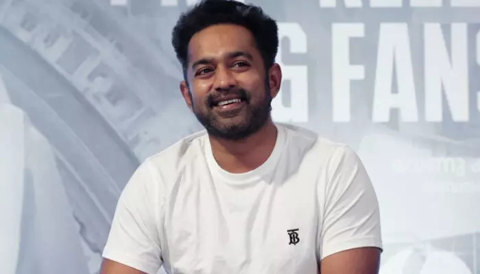 മമ്മൂട്ടിക്കൊപ്പമുളള നോമിനേഷന് തന്നെ വലിയ സന്തോഷം; പുരസ്കാരം മുന്നോട്ടുള്ള ശ്രമങ്ങള്ക്കുള്ള വലിയ ധൈര്യം നല്കുന്നു; പ്രത്യേക ജൂറി പരാമര്ശത്തില് ആസിഫ് അലി മമ്മൂട്ടിക്കൊപ്പമുളള നോമിനേഷന് തന്നെ വലിയ സന്തോഷം; പുരസ്കാരം മുന്നോട്ടുള്ള ശ്രമങ്ങള്ക്കുള്ള വലിയ ധൈര്യം നല്കുന്നു; പ്രത്യേക ജൂറി പരാമര്ശത്തില് ആസിഫ് അലി