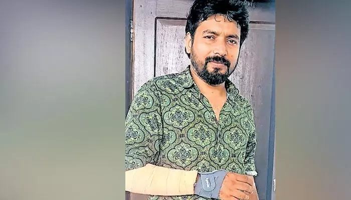 മദ്യപിച്ച് റിസര്‍വ്ഡ് കോച്ചില്‍ കയറി ബഹളം; ചോദ്യം ചെയ്ത ടിടിഇയുമായി ഓടുന്ന ട്രെയിനില്‍ നിന്നും പുറത്തേക്ക് ചാടാന്‍ ശ്രമം; പ്രതി അറസ്റ്റില്‍