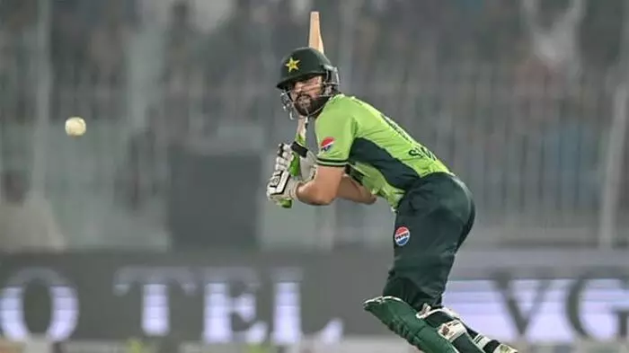 ദക്ഷിണാഫ്രിക്കയ്ക്ക് എതിരായ ഏകദിനത്തില്‍ ആദ്യ മത്സരത്തില്‍ പാക്കിസ്ഥാന് വിജയം; ആവേശകരമായ പോരാട്ടത്തില്‍ രണ്ട് പന്ത് ശേഷിക്കെ പാക്കിസ്ഥാന്‍ ലക്ഷ്യത്തിലെത്തി