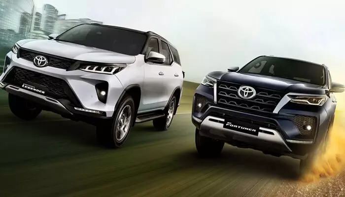 റോഡുകൾ കീഴടക്കി ഫോർച്യൂണറിന്റെ തേരോട്ടം...; വീണ്ടും അത്ഭുതമായി ആ ജാപ്പനീസ് മാസ്റ്റർപീസ്; റെക്കോർഡ് വിൽപ്പനയുമായി ടൊയോട്ട കമ്പനി; ഒക്ടോബർ മാസം വൻ കുതിപ്പ്; റിപ്പോർട്ടുകൾ പുറത്ത്