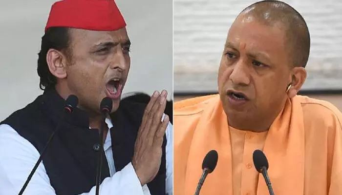 യോഗി ആദിത്യനാഥ് കുരങ്ങന്മാർക്കൊപ്പം ഇരുന്നാൽ ആർക്കും തിരിച്ചറിയാൻ കഴിയില്ല; ആളുകളുടെ ശ്രദ്ധ മാറ്റാനാണ് ബിജെപി ശ്രമിക്കുന്നത്; കുരങ്ങുവിളി വിവാദത്തിൽ പ്രതികരിച്ച് അഖിലേഷ് യാദവ് യോഗി ആദിത്യനാഥ് കുരങ്ങന്മാർക്കൊപ്പം ഇരുന്നാൽ ആർക്കും തിരിച്ചറിയാൻ കഴിയില്ല; ആളുകളുടെ ശ്രദ്ധ മാറ്റാനാണ് ബിജെപി ശ്രമിക്കുന്നത്; കുരങ്ങുവിളി വിവാദത്തിൽ പ്രതികരിച്ച് അഖിലേഷ് യാദവ്