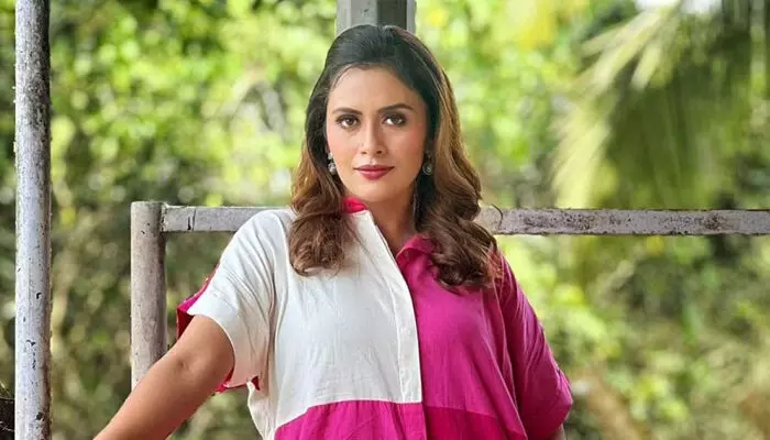 വിശ്വാസത്തിൽ ഒരു തരിപോലും കുറഞ്ഞിട്ടില്ല, ചേച്ചി എയറിലാണല്ലോ എന്ന് ചോദിച്ചവരുണ്ട്; കൃപാസനത്തിൽ സാക്ഷ്യം പറഞ്ഞതിന് ശേഷമാണ് മാതാവായി അഭിനയിച്ച സിനിമ കിട്ടിയത്; തുറന്ന് പറഞ്ഞ് ധന്യ മേരി വർഗീസ് വിശ്വാസത്തിൽ ഒരു തരിപോലും കുറഞ്ഞിട്ടില്ല, ചേച്ചി എയറിലാണല്ലോ എന്ന് ചോദിച്ചവരുണ്ട്; കൃപാസനത്തിൽ സാക്ഷ്യം പറഞ്ഞതിന് ശേഷമാണ് മാതാവായി അഭിനയിച്ച സിനിമ കിട്ടിയത്; തുറന്ന് പറഞ്ഞ് ധന്യ മേരി വർഗീസ്