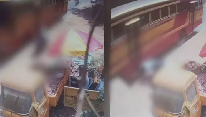 കെഎസ്ആര്ടിസി ബസിനെ ഓവർടേക് ചെയ്യാൻ ശ്രമിക്കുന്നതിടെ അപകടം; ബൈക്ക് മറിഞ്ഞ് ശരീരത്തിലൂടെ ബസ് കയറിയിറങ്ങി യുവാവിന് ദാരുണാന്ത്യം കെഎസ്ആര്ടിസി ബസിനെ ഓവർടേക് ചെയ്യാൻ ശ്രമിക്കുന്നതിടെ അപകടം; ബൈക്ക് മറിഞ്ഞ് ശരീരത്തിലൂടെ ബസ് കയറിയിറങ്ങി യുവാവിന് ദാരുണാന്ത്യം