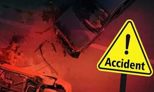 ആശുപത്രിയിലെ മോര്‍ച്ചറിക്കരികിലിരുന്ന ബൈക്കുമായി കടന്നു കളഞ്ഞു; കുട്ടി സംഘത്തിലെ പതിനാലുകാരന്‍ അപകടത്തില്‍പ്പെട്ട് ഗുരുതരാവസ്ഥയില്‍: പതിനാലും പതിനാറും വയസ്സുള്ള കുട്ടികള്‍ കസ്റ്റഡിയില്‍