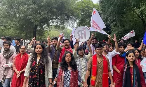 ജെ എന്‍ യു വിദ്യാര്‍ഥി യൂണിയനില്‍ ജനറല്‍ സീറ്റുകളില്‍ ഇടതുസഖ്യത്തിന് വിജയം; ജോയിന്റ് സെക്രട്ടറി സ്ഥാനം എബിവിപിയില്‍ നിന്ന് തിരിച്ചുപിടിച്ചു; വൈസ് പ്രസിഡന്റ് സ്ഥാനത്ത് ഇരിങ്ങാലക്കുടക്കാരി ഗോപിക ബാബു; ഭൂരിഭാഗം കൗണ്‍സിലര്‍ സീറ്റുകളും എബിവിപിക്ക്; ഒറ്റയ്ക്ക് മത്സരിച്ച എഐഎസ്എഫിന് മുന്നേറ്റമില്ല