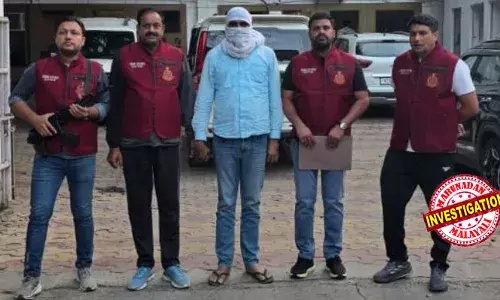 വഴക്കിനിടെ ഭാര്യയെ കൊലപ്പെടുത്തി; ആത്മഹത്യയെന്ന് വരുത്തി തീര്‍ക്കാന്‍ വ്യാജ ആത്മഹത്യാക്കുറിപ്പ് തയ്യാറാക്കി; ഒളിവില്‍ കഴിഞ്ഞത് പതിനഞ്ച് വര്‍ഷം;  രഹസ്യ വിവരം ലഭിച്ചതിന് പിന്നാലെ പ്രതി അറസ്റ്റില്‍