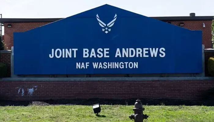 യുഎസ് സൈനിക താവളത്തില് സംശയാസ്പദമായ നിലയില് കണ്ടെത്തിയ പാക്കറ്റ് തുറന്നു; നിരവധി പേര്ക്ക് ശാരീരികാസ്വാസ്ഥ്യം യുഎസ് സൈനിക താവളത്തില് സംശയാസ്പദമായ നിലയില് കണ്ടെത്തിയ പാക്കറ്റ് തുറന്നു; നിരവധി പേര്ക്ക് ശാരീരികാസ്വാസ്ഥ്യം