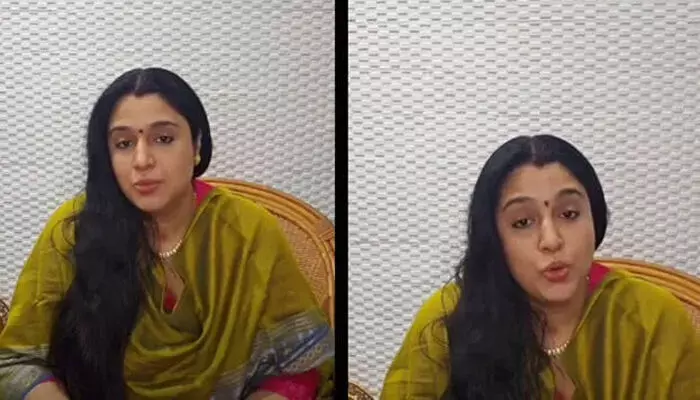 എന്റെ പേരിൽ സമൂഹമാധ്യമത്തിൽ വ്യാജ അക്കൗണ്ട്, ഒരുപാട് പേർ അതിൽ പേഴ്സണൽ മെസ്സേജ് അയക്കുന്നു; വീഡിയോയുമായി സംയുക്ത വർമ്മ; ഞങ്ങൾ ആകെ തെറ്റിദ്ധരിച്ചെന്ന് ആരാധകർ എന്റെ പേരിൽ സമൂഹമാധ്യമത്തിൽ വ്യാജ അക്കൗണ്ട്, ഒരുപാട് പേർ അതിൽ പേഴ്സണൽ മെസ്സേജ് അയക്കുന്നു; വീഡിയോയുമായി സംയുക്ത വർമ്മ; ഞങ്ങൾ ആകെ തെറ്റിദ്ധരിച്ചെന്ന് ആരാധകർ