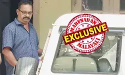 അയ്മനത്തെ പരിപ്പ് ദേവസത്തില് സബ് ഗ്രൂപ്പ് ഓഫീസറായിരുന്നപ്പോള് ആത്മമിത്രമായിരുന്നത് ഡൈമണ്ട്! ഡൈമണ്ടും കൂട്ടരും ആ യുവതിയെ കൊന്ന് കുളത്തില് തള്ളിയത് 37 കൊല്ലം മുമ്പ്; കൊലക്കേസിലെ രണ്ടു പ്രതികളും ദൃക്സാക്ഷിയും ദുരൂഹ സാഹചര്യത്തില് മരിച്ചപ്പോള് കേസും ആവിയായി; സുധീഷ് കുമാറിന്റെ ആദ്യ ഭാര്യയുടെ കൊല വീണ്ടും ചര്ച്ചകളില്; സ്വര്ണ്ണ കൊള്ളയ്ക്ക് പിന്നില് ഡൈമണ്ട് ഇഫക്ടോ? അയ്മനത്തെ പരിപ്പ് ദേവസത്തില് സബ് ഗ്രൂപ്പ് ഓഫീസറായിരുന്നപ്പോള് ആത്മമിത്രമായിരുന്നത് ഡൈമണ്ട്! ഡൈമണ്ടും കൂട്ടരും ആ യുവതിയെ കൊന്ന് കുളത്തില് തള്ളിയത് 37 കൊല്ലം മുമ്പ്; കൊലക്കേസിലെ രണ്ടു പ്രതികളും ദൃക്സാക്ഷിയും ദുരൂഹ സാഹചര്യത്തില് മരിച്ചപ്പോള് കേസും ആവിയായി; സുധീഷ് കുമാറിന്റെ ആദ്യ ഭാര്യയുടെ കൊല വീണ്ടും ചര്ച്ചകളില്; സ്വര്ണ്ണ കൊള്ളയ്ക്ക് പിന്നില് ഡൈമണ്ട് ഇഫക്ടോ?