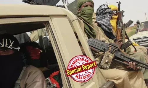 വൈദ്യുതീകരണ ജോലിക്കിടെ തോക്കുമായി സായുധ തീവ്രവാദ ജിഹാദി സംഘം;  മാലിയിലെ കോബ്രിയില്‍ നിന്നും അഞ്ച് ഇന്ത്യക്കാരെ തട്ടിക്കൊണ്ട് പോയി; അല്‍ഖ്വയ്ദ സംഘമെന്ന് സംശയം; വിദേശികളെ തട്ടിക്കൊണ്ടുപോയി മോചനദ്രവ്യം ആവശ്യപ്പെടുന്നത് പതിവ്;  മറ്റ് ഇന്ത്യക്കാരെ ബാംകോയിലേക്ക് മാറ്റി