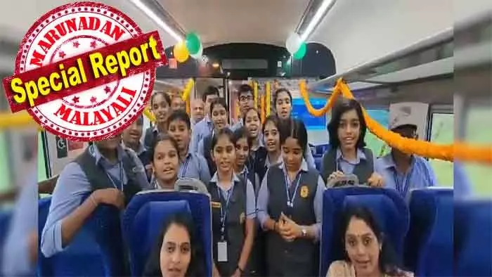 പാട്ടിലെ പലനിറമെങ്കിലും ഒറ്റമനസ്സായ് വിടര്‍ന്നിടുന്നു മുകുളങ്ങള്‍  എന്ന അവസാന വരി രാജ്യത്തിന്റെ നാനാത്വത്തിലുള്ള ഏകത്വത്തിന്റെ കരുത്തും ലയവും വിളിച്ചറിയിക്കുന്നതെന്ന് പ്രിന്‍സിപ്പള്‍; എളമക്കര സരസ്വതി വിദ്യാലയത്തിലെ അസംബ്ലി ഗീതം വീണ്ടും റെയില്‍വേ പങ്കുവച്ചു; പരമപവിത്രമതാമീ മണ്ണില്‍ ഭാരതാംബിയെ പൂജിക്കാന്‍: ഗണഗീത വിവാദം തുടരും