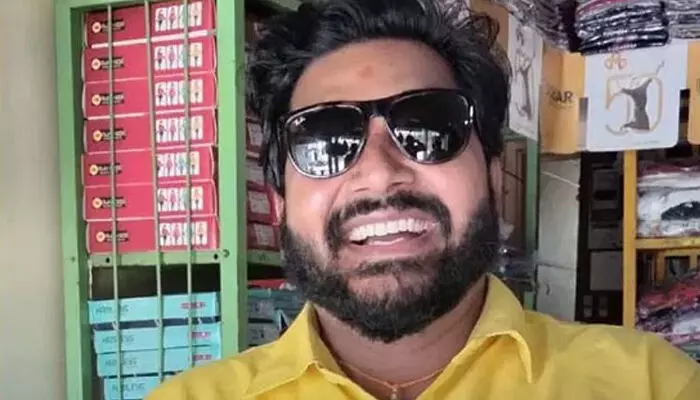 ആറ് മണിക്കൂർ നീണ്ട ശസ്ത്രക്രിയയ്ക്ക് പിന്നാലെ ആരോഗ്യനില വഷളായി; യുവാവ് മരിച്ചതായി സ്ഥിരീകരിച്ച് ആശുപത്രി അധികൃതർ; സംസ്കാര ചടങ്ങിനിടെ വീണ്ടും ശ്വസിച്ച് 38കാരൻ ആറ് മണിക്കൂർ നീണ്ട ശസ്ത്രക്രിയയ്ക്ക് പിന്നാലെ ആരോഗ്യനില വഷളായി; യുവാവ് മരിച്ചതായി സ്ഥിരീകരിച്ച് ആശുപത്രി അധികൃതർ; സംസ്കാര ചടങ്ങിനിടെ വീണ്ടും ശ്വസിച്ച് 38കാരൻ