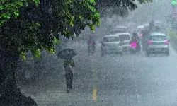 തെക്കൻ കേരളത്തിൽ വ്യാപക മഴയ്ക്ക് സാധ്യത; നാല് ജില്ലകളിൽ യെല്ലോ അലർട്ട്; മലയോര മേഖലകളിൽ താമസിക്കുന്നവർ സൂക്ഷിക്കണം; മുന്നറിയിപ്പ് നൽകി കാലാവസ്ഥ വകുപ്പ് തെക്കൻ കേരളത്തിൽ വ്യാപക മഴയ്ക്ക് സാധ്യത; നാല് ജില്ലകളിൽ യെല്ലോ അലർട്ട്; മലയോര മേഖലകളിൽ താമസിക്കുന്നവർ സൂക്ഷിക്കണം; മുന്നറിയിപ്പ് നൽകി കാലാവസ്ഥ വകുപ്പ്