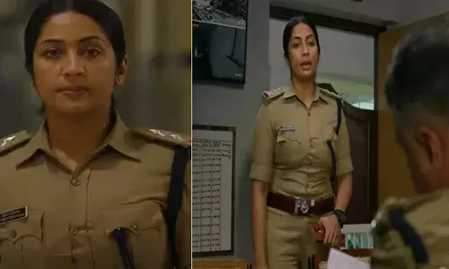 നവ്യയുടെ പാതിരാത്രി ഇനി ഒടിടിയിൽ കാണാം; ചിത്രം എപ്പോൾ കാണാൻ പറ്റും?; ആവേശത്തിൽ ആരാധകർ