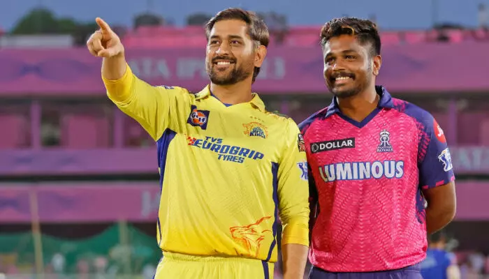 സഞ്ജുവിന് പകരം ഡല്‍ഹിയോട് ആവശ്യപ്പെട്ടത് ട്രിസ്റ്റന്‍ സ്റ്റബ്‌സിനൊപ്പം സമീര്‍ റിസ്വിയെ; ജഡേജയെ കിട്ടുമെന്നായപ്പോള്‍ ചര്‍ച്ചകള്‍ മാറിമറിഞ്ഞു; ഒപ്പം സാം കറനൊ മതീഷ പതിരണയൊ വേണമെന്നും ആവശ്യം; സഞ്ജു മഞ്ഞക്കുപ്പായം അണിയും? രാജസ്ഥാന്‍-സിഎസ്‌കെ ട്രേഡ് ഡീല്‍ ധാരണ