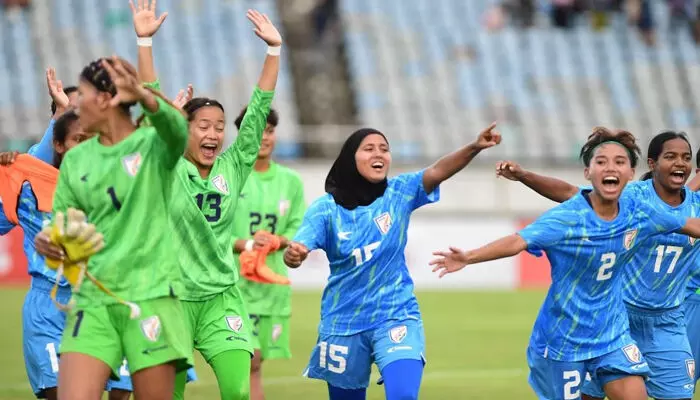 ഗ്രൂപ്പ് ഫേവറൈറ്റുകൾ ആറുതവണ ചാമ്പ്യൻമാരായ ജപ്പാൻ; ഒപ്പം ശക്തരായ ഓസ്ട്രേലിയയും ചൈനീസ് തായ്‌പേയും; അണ്ടർ 20 വനിതാ ഏഷ്യൻ കപ്പ് ഇന്ത്യക്ക് കടുക്കും; സെമിയിലെത്തിയാൽ ലോകകപ്പ് യോഗ്യത