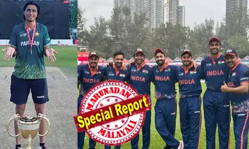 ഹോങ്കോങ് സിക്സസിന് രസകരമായ തുടക്കമെന്ന് പോസ്റ്റ് ചെയ്ത് ദിനേശ് കാർത്തിക്; കപ്പടിച്ചതിന് പിന്നാലെ ഹോങ്കോങ് സിക്സസിന് രസകരമായ അന്ത്യമെന്ന് പാക്ക് താരത്തിന്റെ മറുപോസ്റ്റ്; ഇന്ത്യൻ ആരാധകരെ ചൊടിപ്പിച്ച് വീ ഹാവ് എ റിയൽ ട്രോഫി എന്ന ഹാഷ്ടാഗ്; കമന്റേറ്റർമാരോടും പരിശീലകരോടും തോറ്റ ടീമെന്ന് ട്രോൾ