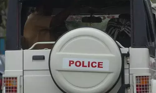 സ്‌കൂബ ഡൈവിംഗ് പരിശീലനത്തിനിടെ ലൈംഗിക അതിക്രമം; വെള്ളത്തിനടിയില്‍വച്ച് പെണ്‍കുട്ടികളെ കടന്നു പിടിച്ചു; എയര്‍ഫോഴ്‌സ് ഉദ്യോഗസ്ഥനെതിരെ കേസ്