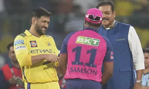 ഡല്‍ഹിയോട് ആവശ്യപ്പെട്ടത് ട്രിസ്റ്റന്‍ സ്റ്റബ്‌സിനെയും സമീര്‍ റിസ്വിയെയും;  കൊല്‍ക്കത്തയോട് സുനില്‍ നരെയ്‌നെയും വരുണ്‍ ചക്രവര്‍ത്തിയെയും; ഒടുവില്‍ ജഡേജയും സാം കറനും സഞ്ജുവിന്റെ പകരക്കാരായി രാജസ്ഥാനിലേക്ക്; മലയാളി താരത്തെ ജന്മദിന ആശംസകള്‍ നേര്‍ന്ന് വരവേറ്റ് ചെന്നൈ; ടീമിന്റെ ഭാഗമായാല്‍ ലഭിക്കുക കോടികള്‍