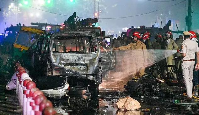 ഡല്‍ഹി സ്‌ഫോടനം: ഇന്ത്യയിലേക്ക് യാത്ര ചെയ്യുന്നവര്‍ക്ക് മുന്നറിയിപ്പുമായി ബ്രിട്ടീഷ് വിദേശകാര്യ മന്ത്രാലയം