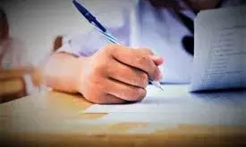 തദ്ദേശ തെരഞ്ഞെടുപ്പ്: ക്രിസ്മസ് പരീക്ഷ തീയതി മാറും; 2 ഘട്ടങ്ങളായി നടത്താന്‍ ആലോചന