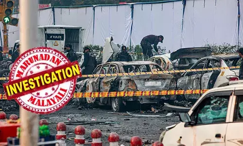 ഡല്‍ഹി സ്ഫോടനത്തിന് ഉപയോഗിച്ചത് സൈന്യം ഉപയോഗിക്കുന്ന തരം സ്ഫോടക വസ്തുവോ? സ്ഫോടനത്തിന് ഉപയോഗിച്ച ഹ്യുണ്ടായ് ഐ 20 കാര്‍ അല്‍-ഫലാഹ് മെഡിക്കല്‍ കോളജ് കാമ്പസില്‍ പാര്‍ക്ക് ചെയ്തത് 11 ദിവസം; കോളേജിന് സമീപത്തെ പള്ളിയിലെ ശ്രീനഗര്‍ സ്വദേശിയായ പുരോഹിതനും കസ്റ്റഡിയില്‍