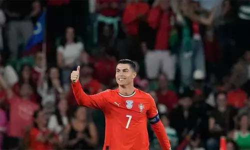 25 വർഷം ഫുട്ബോളിനായി എല്ലാം നൽകി, അടുത്ത വർഷം 41 വയസ്സാകും, അതാകും ശരിയായ സമയം; 2026ലേത് അവസാന ലോകകപ്പ്; ഒന്നോ രണ്ടോ വർഷം കൂടി കളി തുടരുമെന്നും ക്രിസ്റ്റ്യാനോ റൊണാൾഡോ