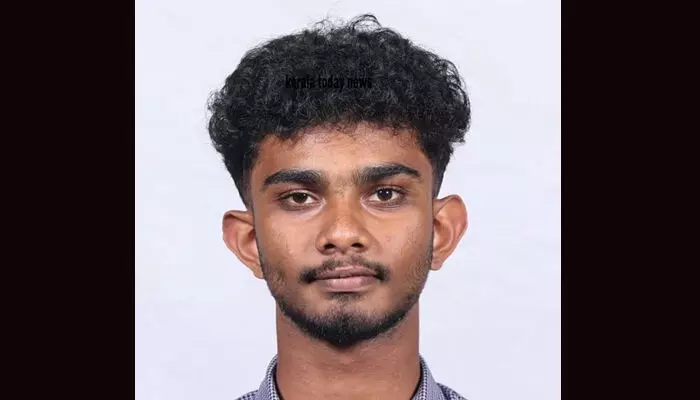 കുട്ടുകാരുമൊത്ത് കുളിക്കുന്നതിനിടെ വിദ്യാര്‍ഥി കുളത്തില്‍ മുങ്ങി മരിച്ചു; മരണമടഞ്ഞത് കുട്ടിക്കാനം മരിയന്‍ കോളേജിലെ വിദ്യാര്‍ഥി അരവിന്ദ് കെ സുരേഷ്