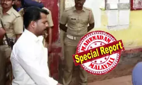 13 വര്‍ഷത്തിലേറെയായി മകനെ കാണാന്‍ സാധിക്കുന്നില്ലെന്നും തനിക്കു പ്രായാധിക്യമുണ്ടെന്നും ചൂണ്ടിക്കാട്ടി അമ്മയുടെ ഹര്‍ജി; 2024ലും 2025ലും രണ്ടുതവണ സുനിക്ക് പരോള്‍ ലഭിച്ചിരുന്നെങ്കിലും കണ്ണൂര്‍ പ്രവേശന വിലക്ക് കാരണം അമ്മ കണ്ടില്ല; ഈ മാതൃ കണ്ണീര്‍ സര്‍ക്കാരിനെ വേദനിപ്പിക്കും; കൊടി സുനി വീണ്ടും കണ്ണൂരിലത്തിയേക്കും